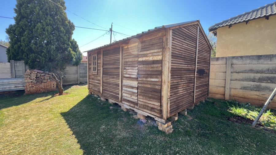 3 Bedroom Property for Sale in Greenhills Gauteng