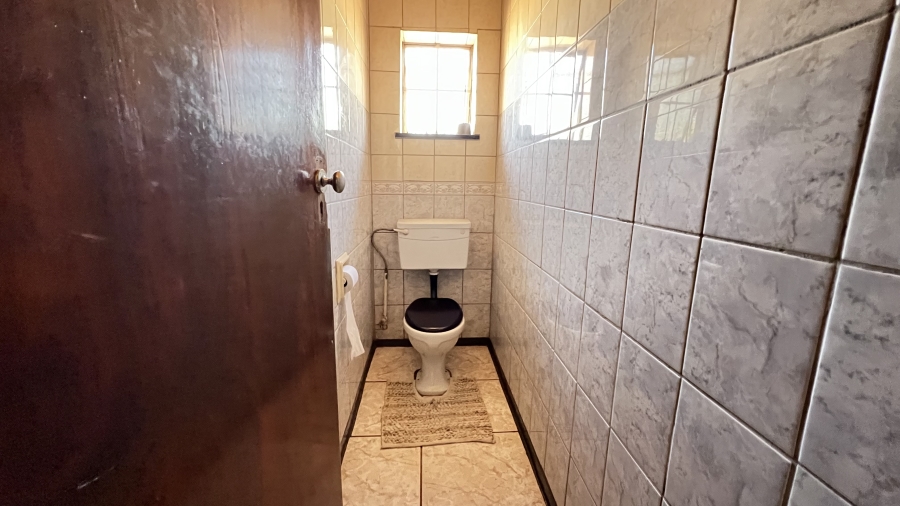 3 Bedroom Property for Sale in Westonaria Gauteng