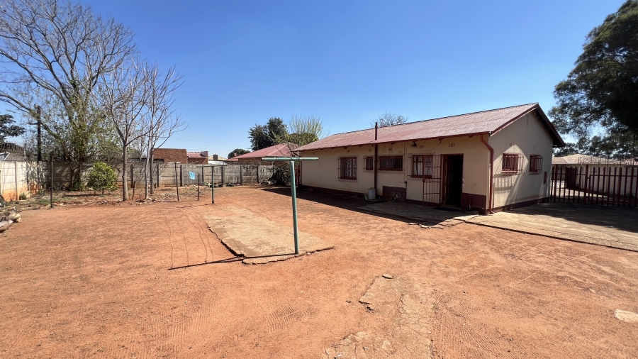 3 Bedroom Property for Sale in Westonaria Gauteng