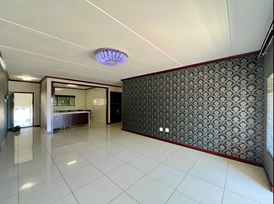 3 Bedroom Property for Sale in Summerset Gauteng