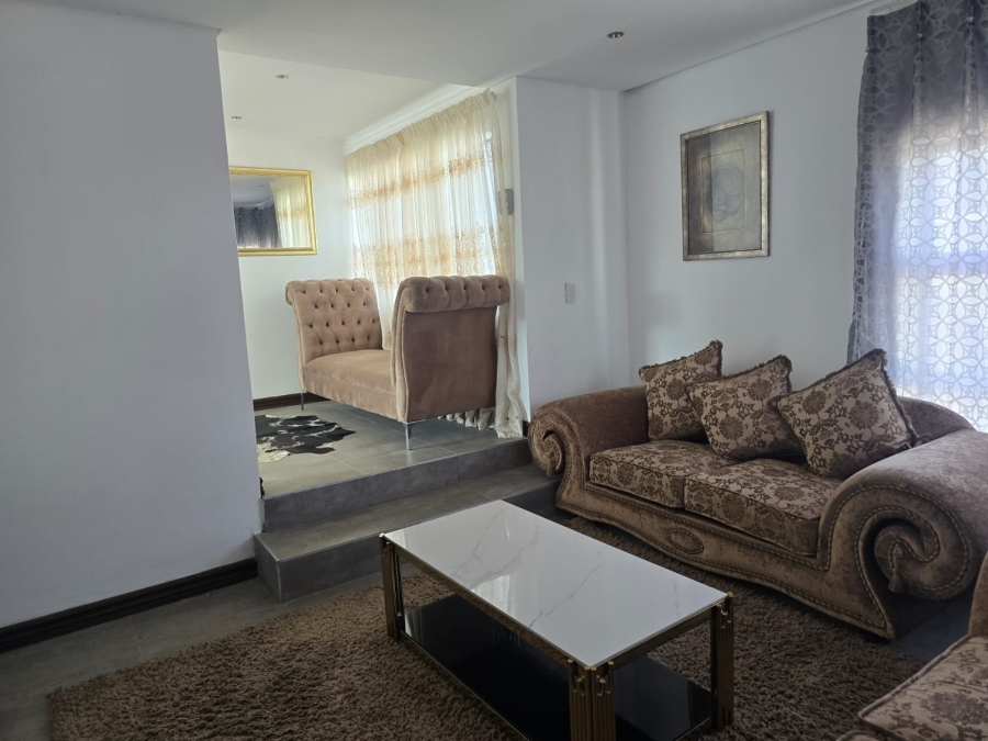 5 Bedroom Property for Sale in Eye of Africa Gauteng