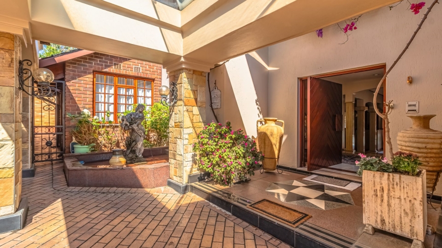 4 Bedroom Property for Sale in Bedfordview Gauteng