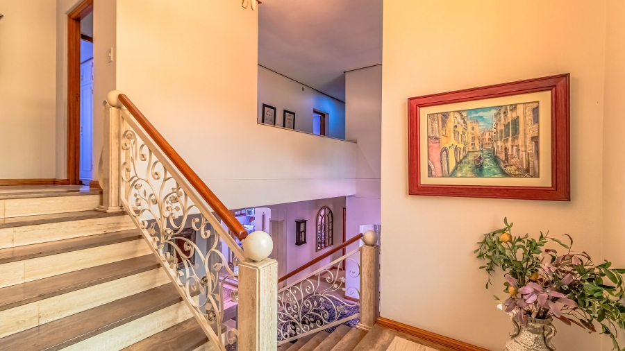 4 Bedroom Property for Sale in Bedfordview Gauteng