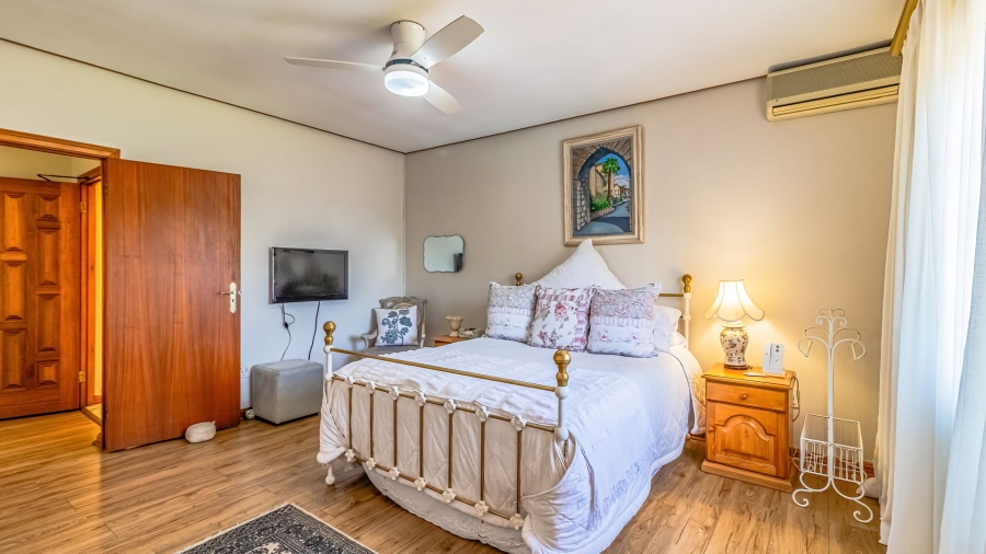 4 Bedroom Property for Sale in Bedfordview Gauteng