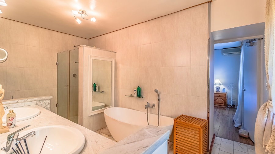 4 Bedroom Property for Sale in Bedfordview Gauteng
