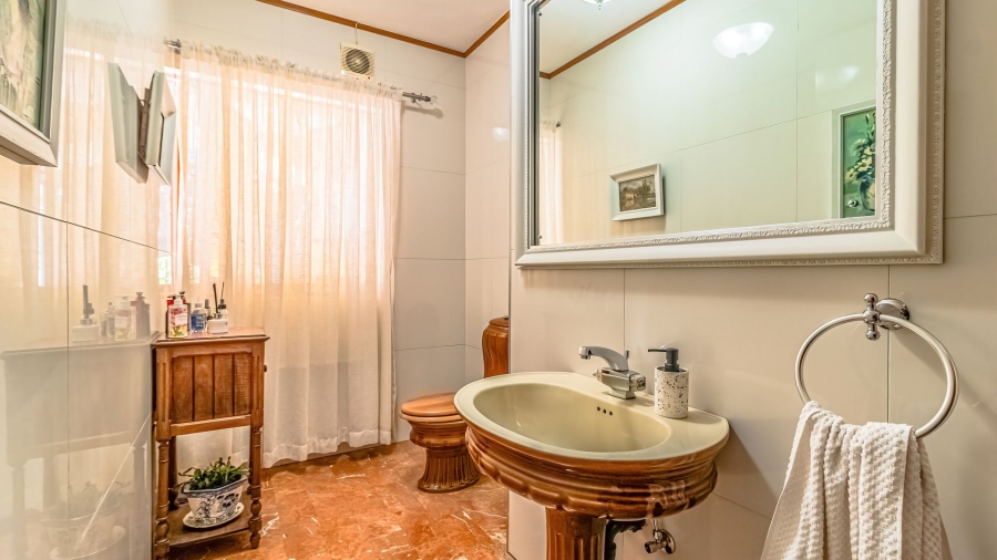 4 Bedroom Property for Sale in Bedfordview Gauteng