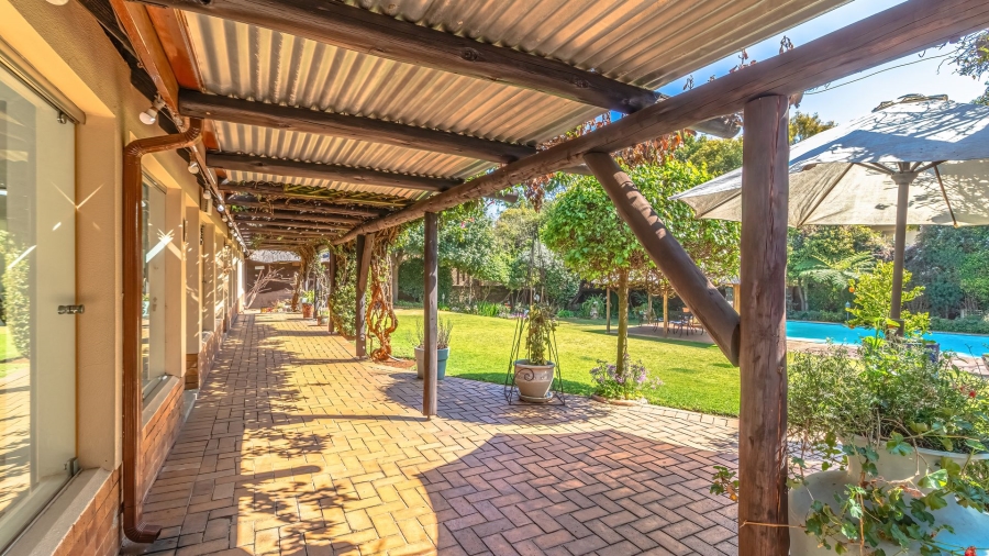 4 Bedroom Property for Sale in Bedfordview Gauteng