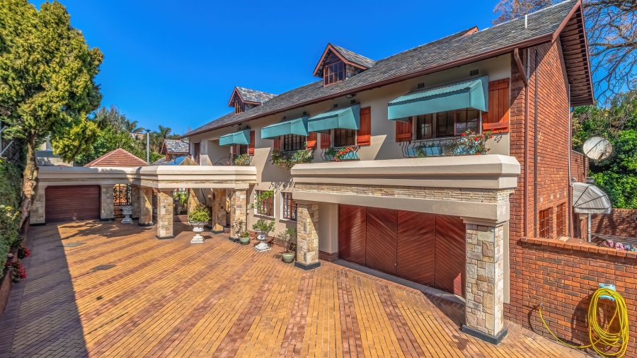 4 Bedroom Property for Sale in Bedfordview Gauteng