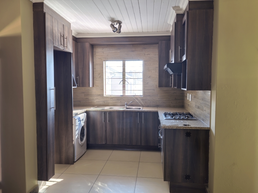 To Let 2 Bedroom Property for Rent in Daspoort Gauteng