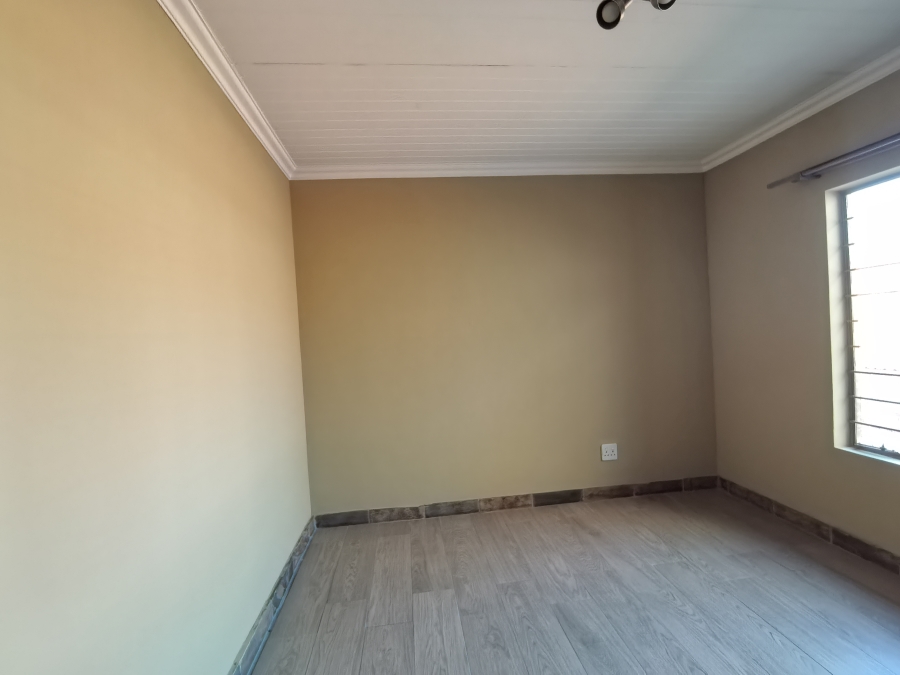 To Let 2 Bedroom Property for Rent in Daspoort Gauteng
