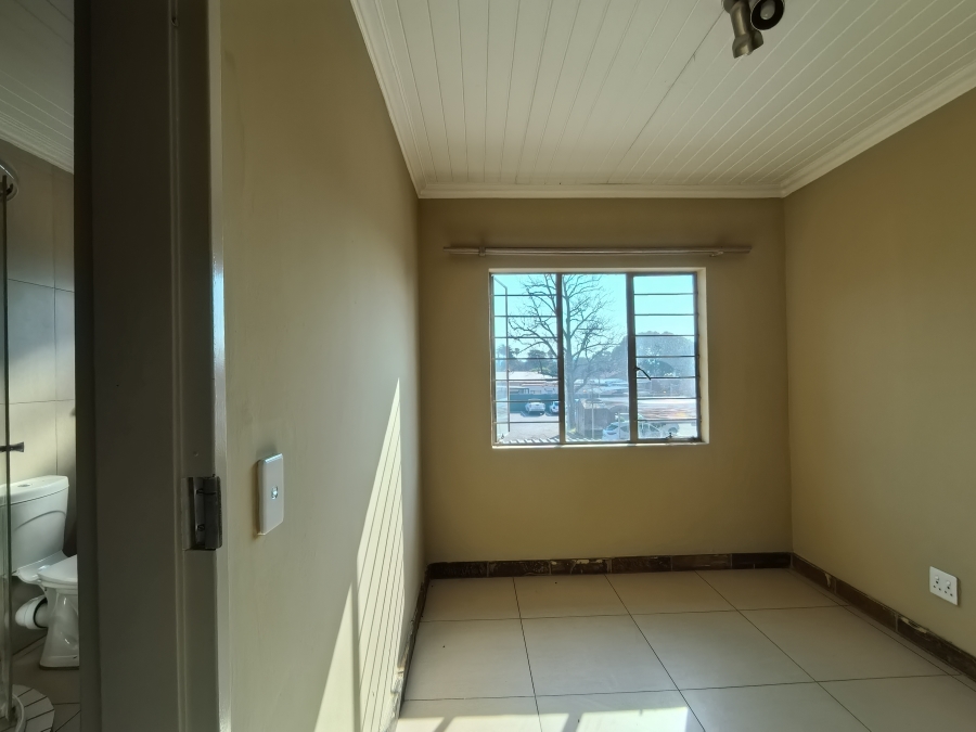 To Let 2 Bedroom Property for Rent in Daspoort Gauteng