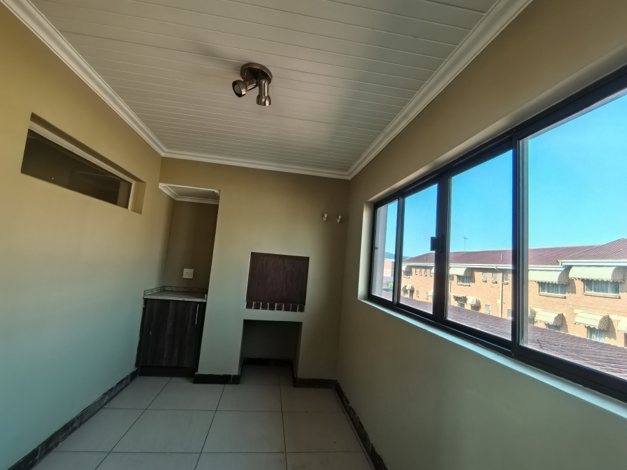To Let 2 Bedroom Property for Rent in Daspoort Gauteng