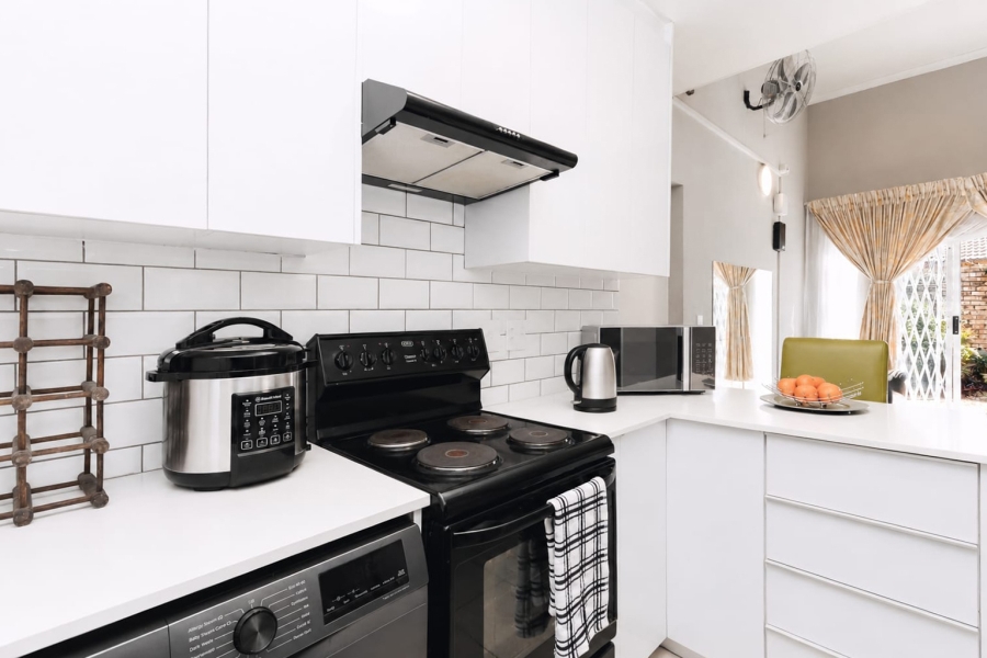 3 Bedroom Property for Sale in Halfway Gardens Gauteng