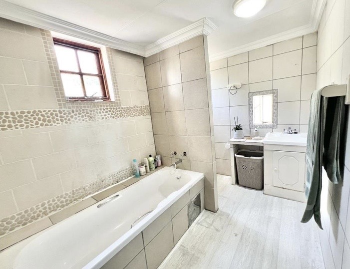 To Let 3 Bedroom Property for Rent in North Riding AH Gauteng