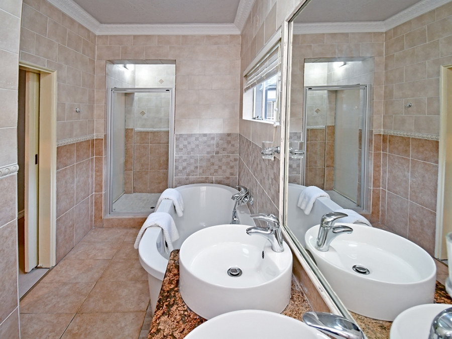 3 Bedroom Property for Sale in Parkmore Gauteng