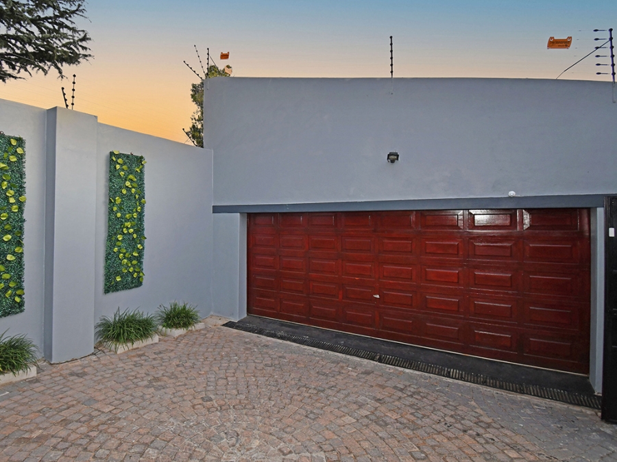 3 Bedroom Property for Sale in Parkmore Gauteng