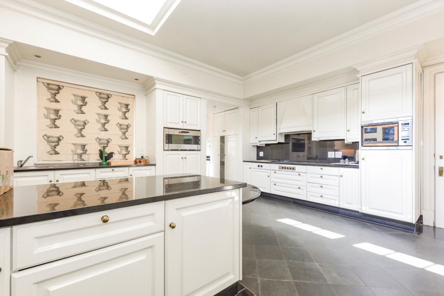 9 Bedroom Property for Sale in Hyde Park Gauteng