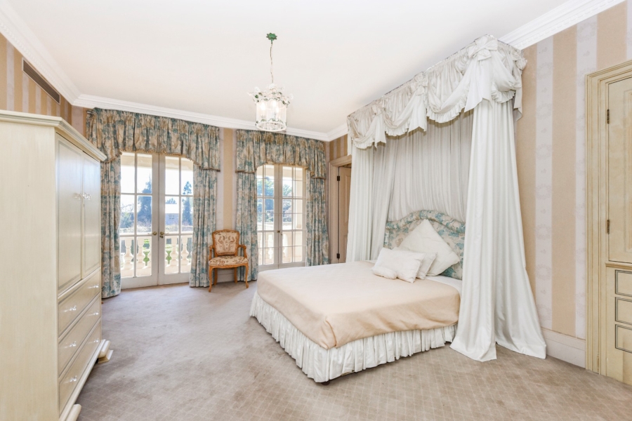 9 Bedroom Property for Sale in Hyde Park Gauteng