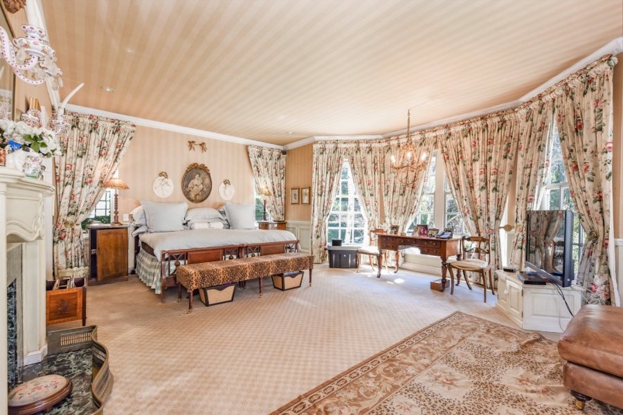 9 Bedroom Property for Sale in Hyde Park Gauteng