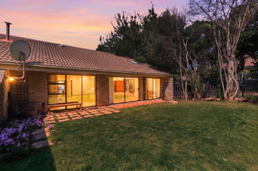 2 Bedroom Property for Sale in Sandown Gauteng