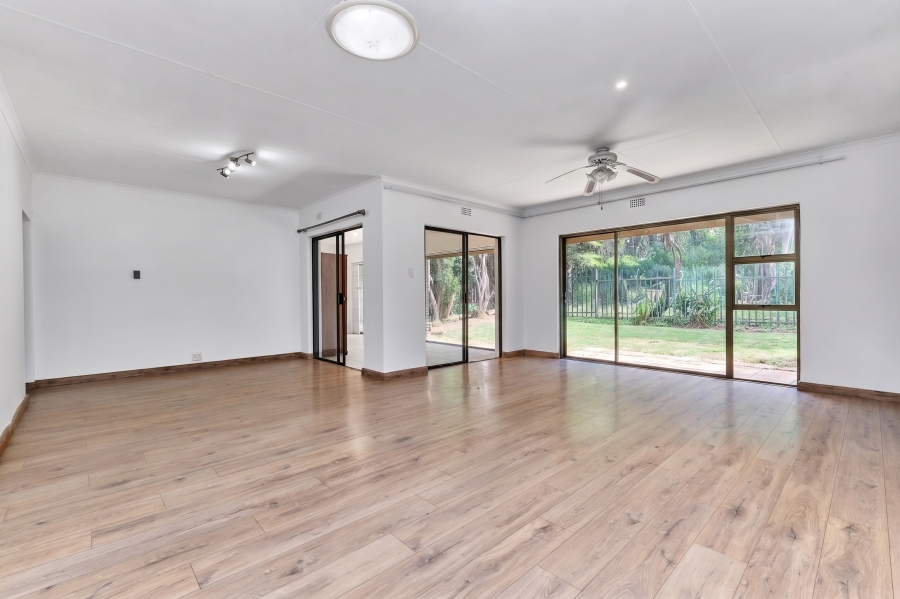 2 Bedroom Property for Sale in Sandown Gauteng