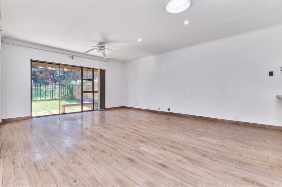 2 Bedroom Property for Sale in Sandown Gauteng