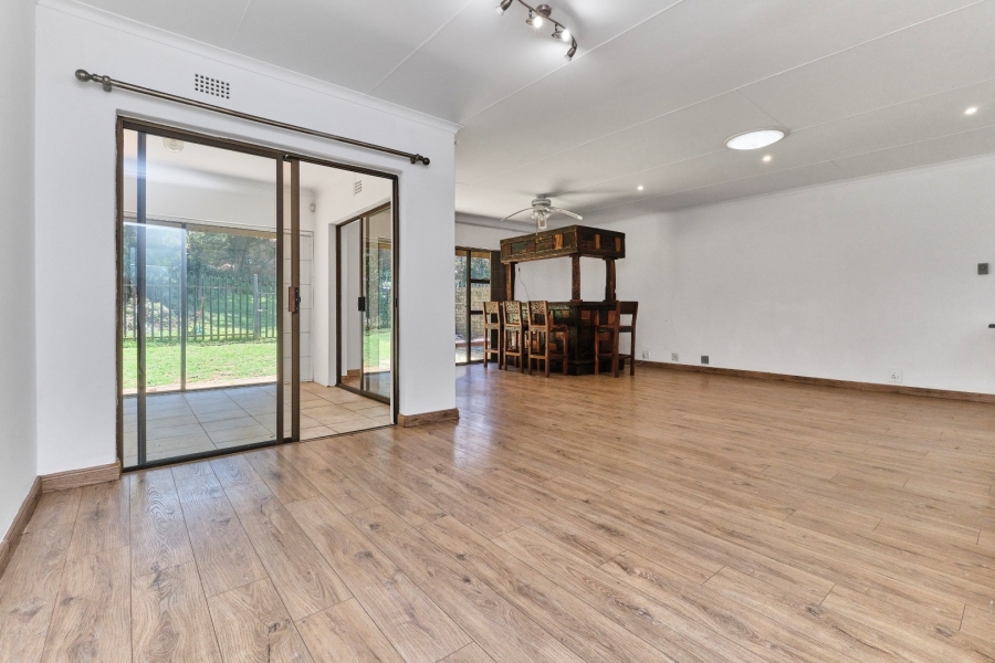 2 Bedroom Property for Sale in Sandown Gauteng