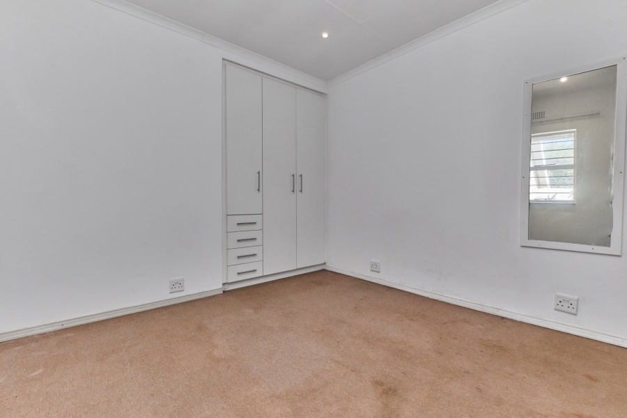 2 Bedroom Property for Sale in Sandown Gauteng