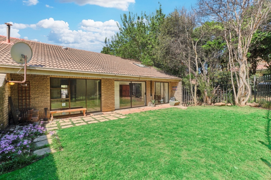 2 Bedroom Property for Sale in Sandown Gauteng