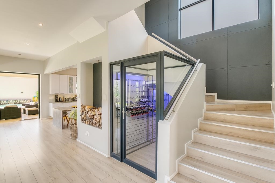 5 Bedroom Property for Sale in Bryanston Gauteng