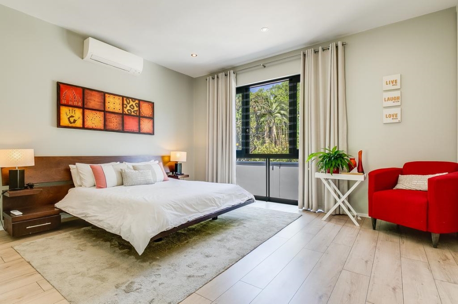 5 Bedroom Property for Sale in Bryanston Gauteng