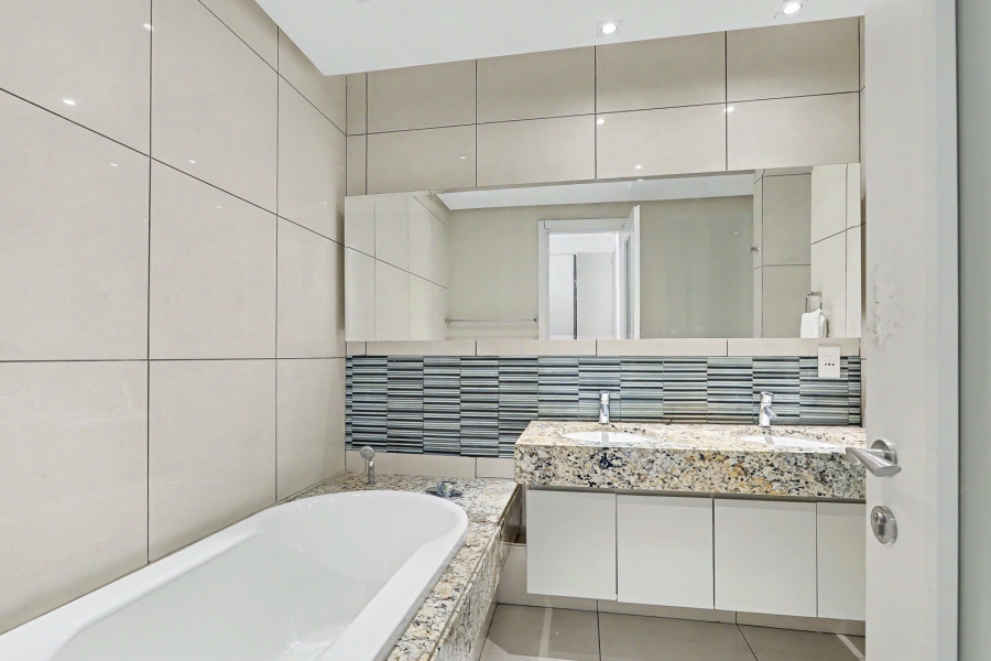 To Let 2 Bedroom Property for Rent in Morningside Gauteng