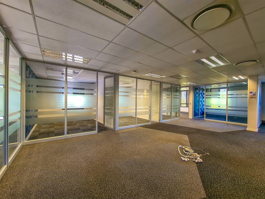 To Let Commercial Property for Rent in Magaliessig Gauteng