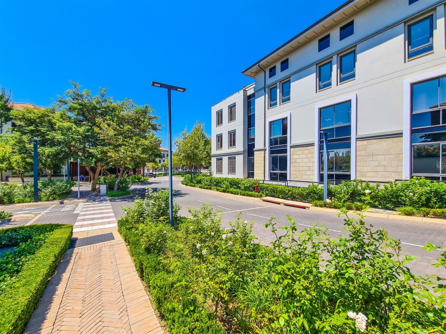 To Let Commercial Property for Rent in Magaliessig Gauteng