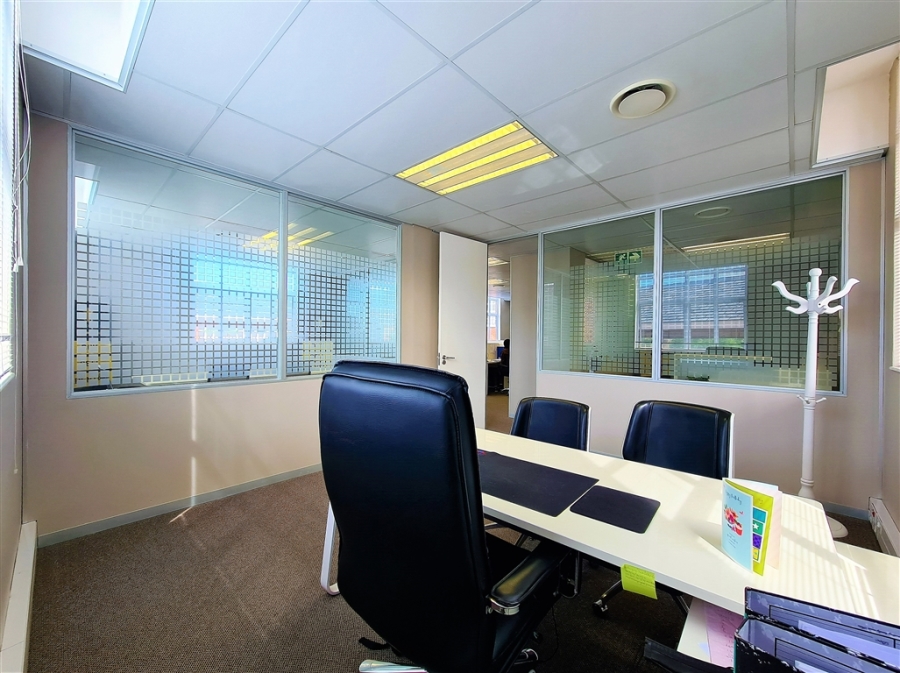 To Let Commercial Property for Rent in Dainfern Gauteng