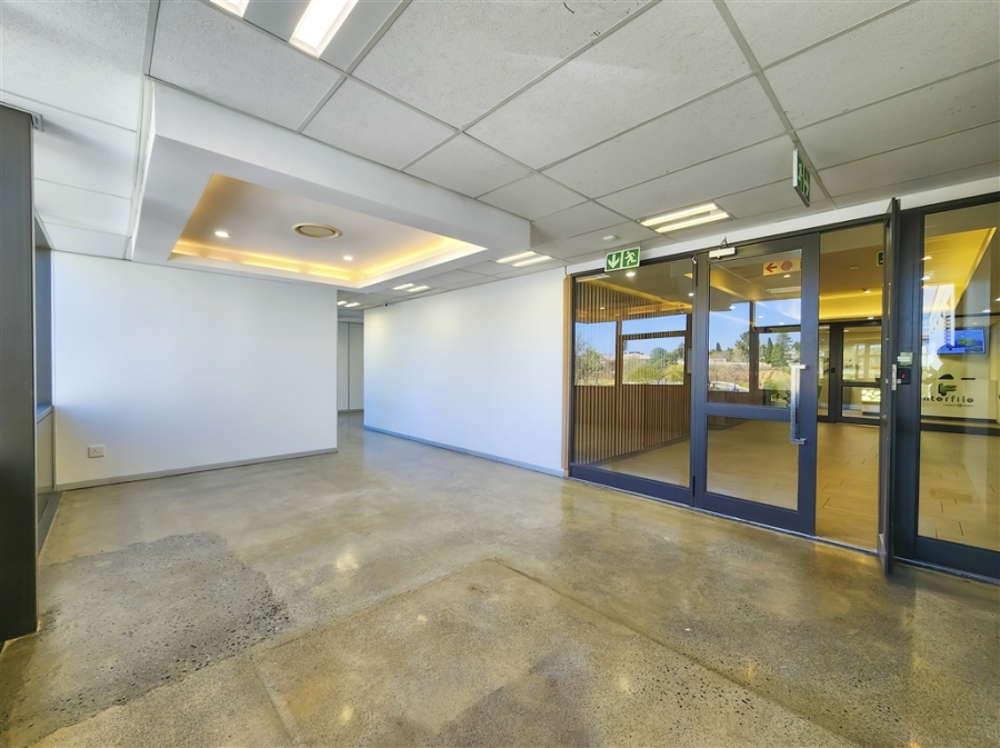 To Let Commercial Property for Rent in Magaliessig Gauteng