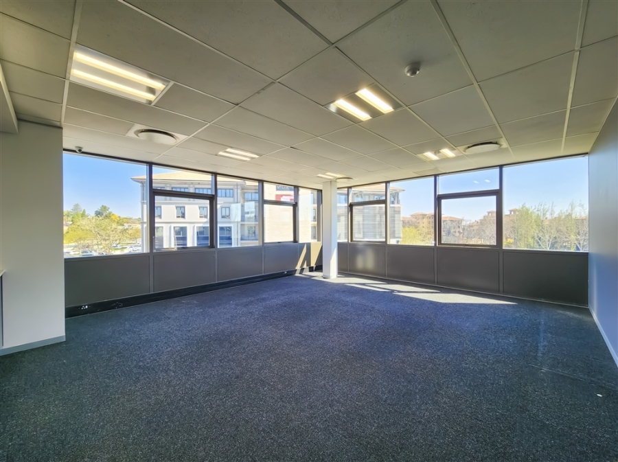To Let Commercial Property for Rent in Magaliessig Gauteng