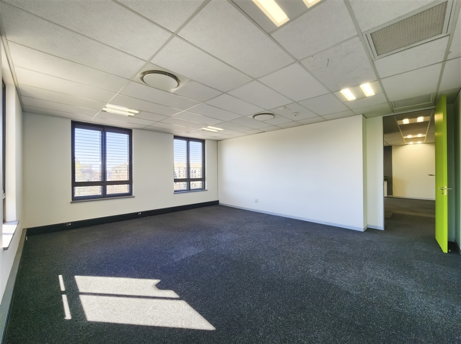 To Let Commercial Property for Rent in Magaliessig Gauteng
