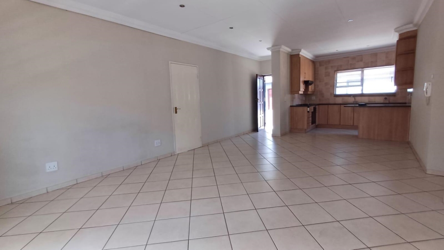 3 Bedroom Property for Sale in New Redruth Gauteng