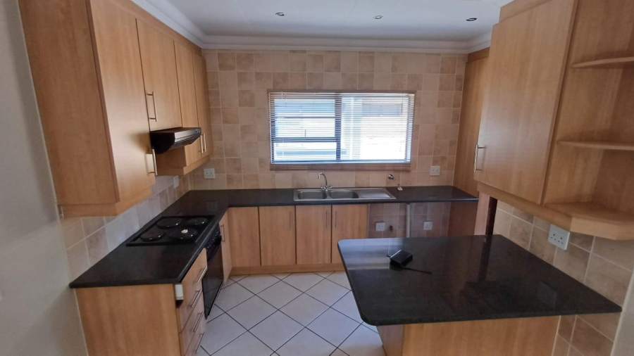3 Bedroom Property for Sale in New Redruth Gauteng