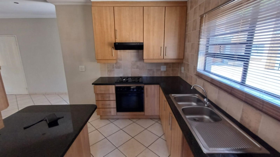 3 Bedroom Property for Sale in New Redruth Gauteng