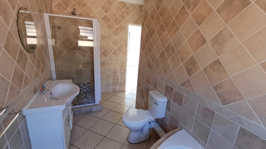 3 Bedroom Property for Sale in New Redruth Gauteng