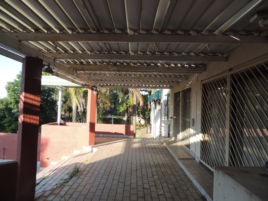 5 Bedroom Property for Sale in Amandasig Gauteng