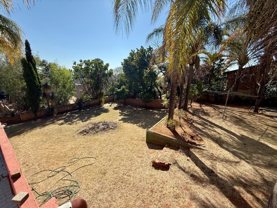 5 Bedroom Property for Sale in Amandasig Gauteng