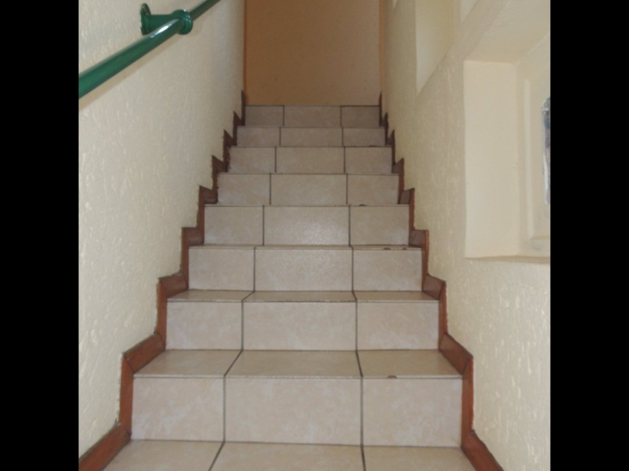 5 Bedroom Property for Sale in Amandasig Gauteng