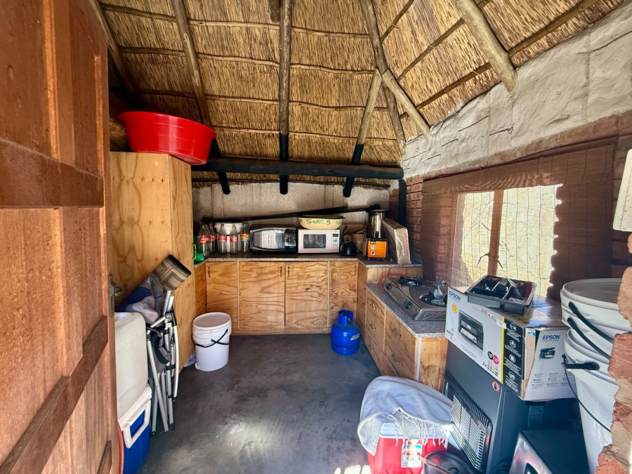 5 Bedroom Property for Sale in The Orchards Gauteng