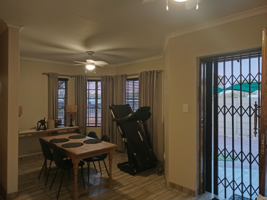 3 Bedroom Property for Sale in Dorandia Gauteng