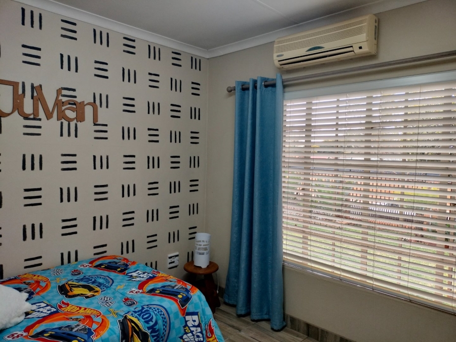3 Bedroom Property for Sale in Dorandia Gauteng