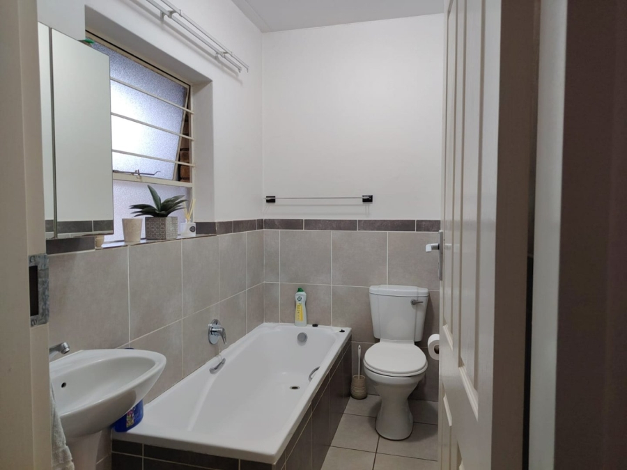 2 Bedroom Property for Sale in Theresa Park Gauteng