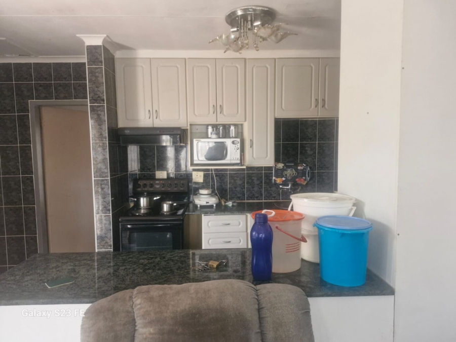 2 Bedroom Property for Sale in Mabopane Gauteng